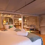 Ohliving Maestranza House