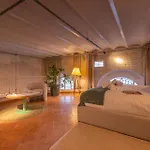 Ohliving Maestranza House